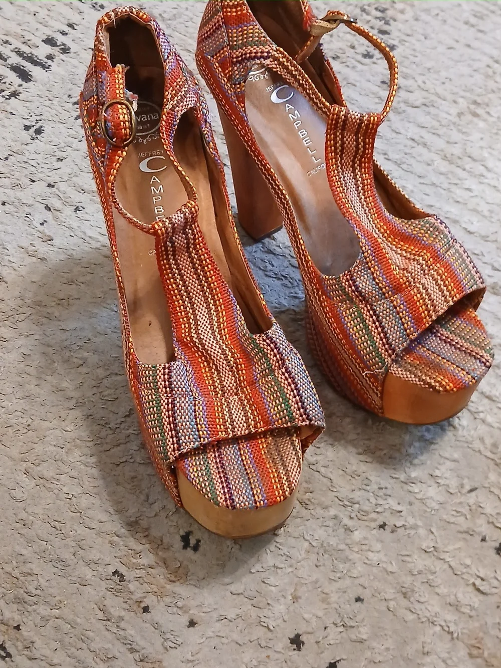 Jeffrey Campbell *good some